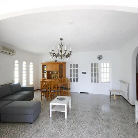 Margarita Villa
